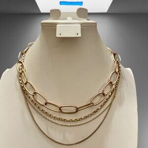 🎉HP!🎉 Layered Gold Tone Chain Link Necklace